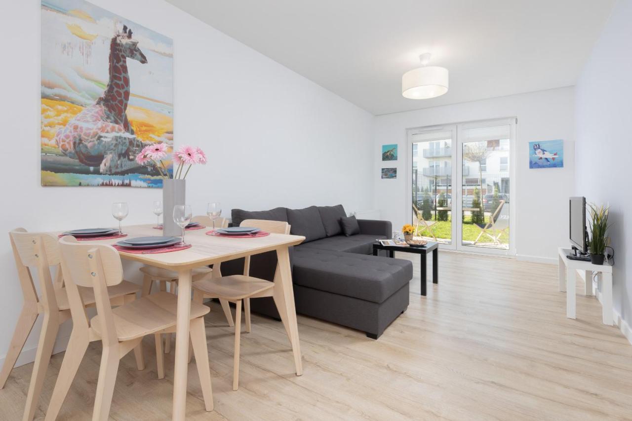 Katy Grodziskie With Terrace By Renters * Warschau