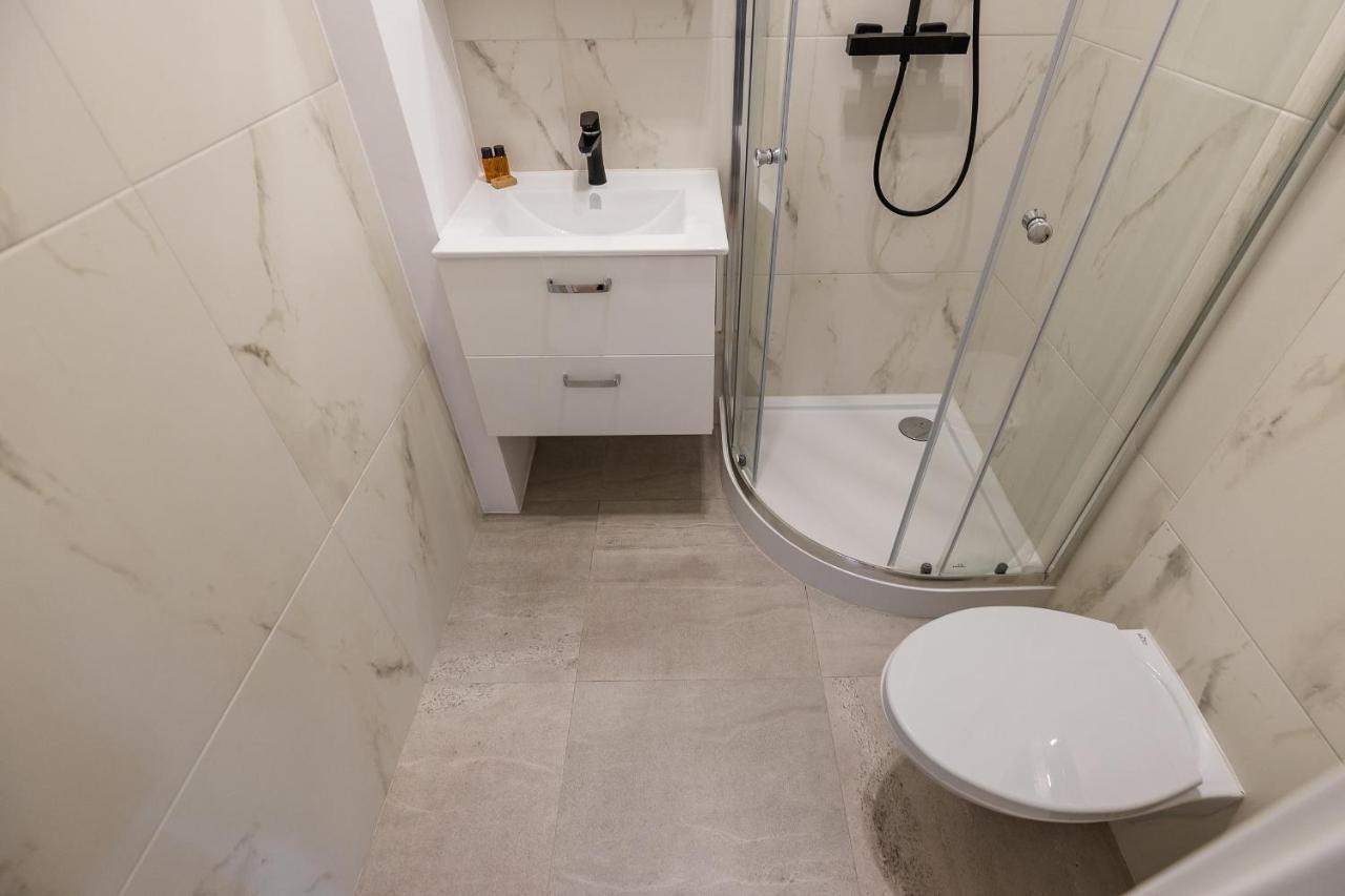 Apartment Shortstaypoland Piekarska *
