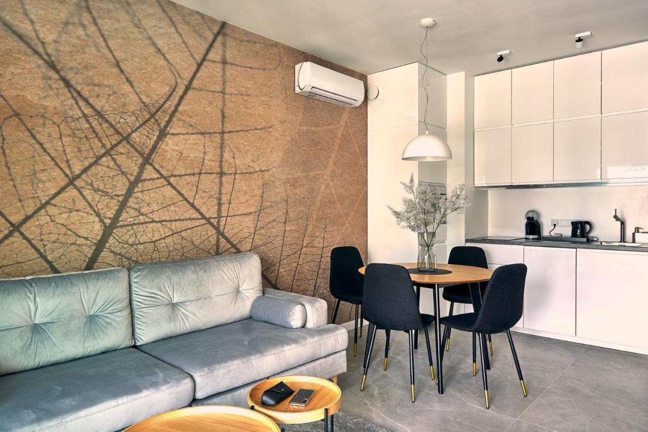 Mennica Deluxe Apartment *