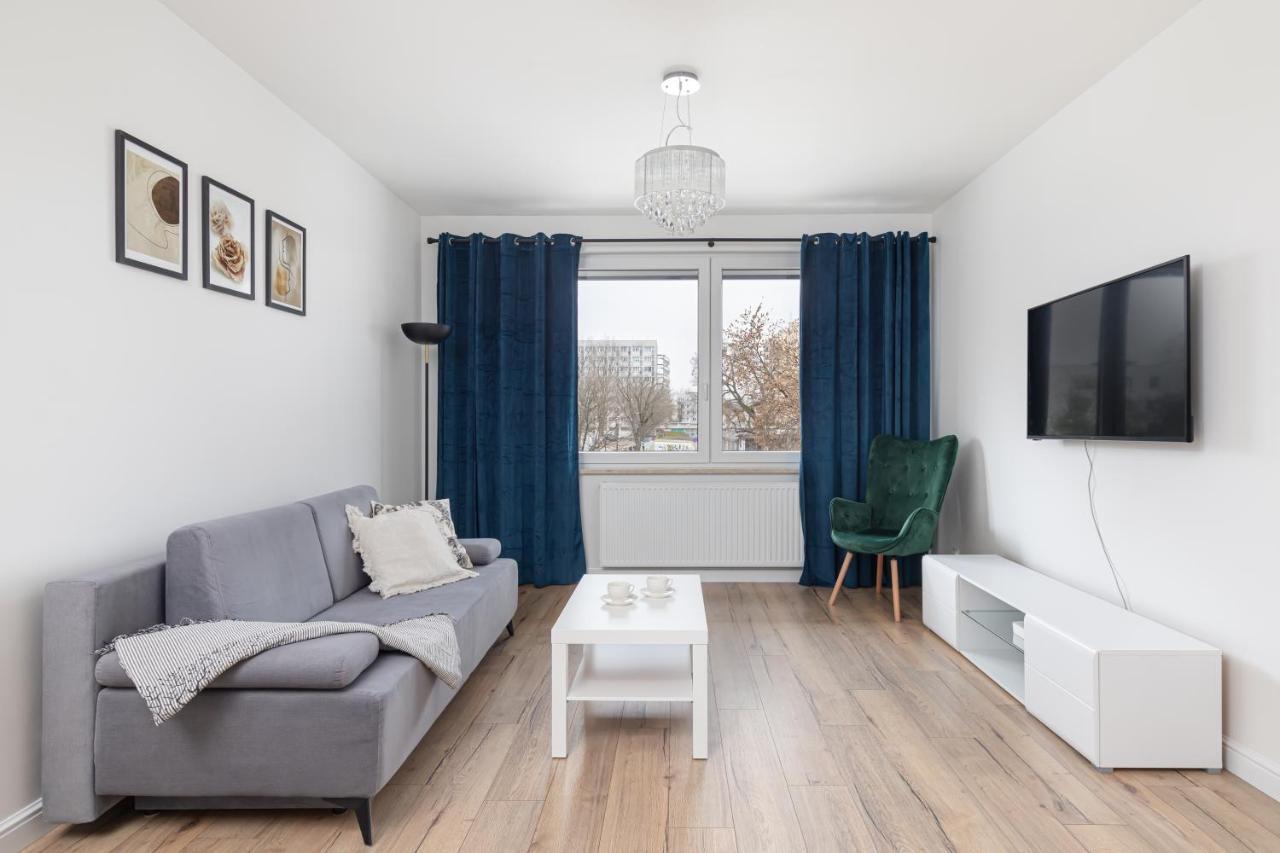 Rent Like - Anny German 20 Apartment *