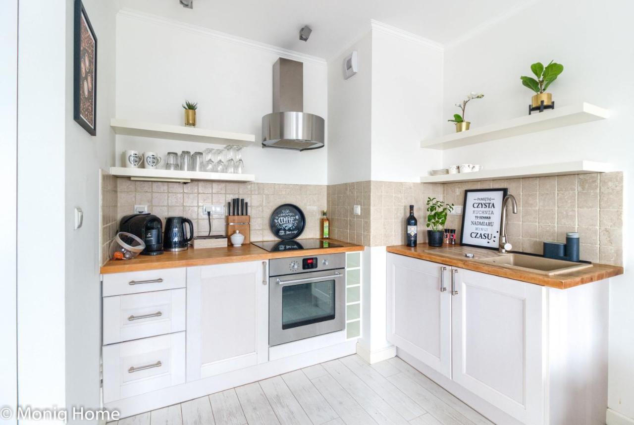 M&r Apartament Travel&business Premium Skoroszewska - Free Wifi - Self Check-in - Enel-med - Fv - Close The City Center Apartment Warsaw