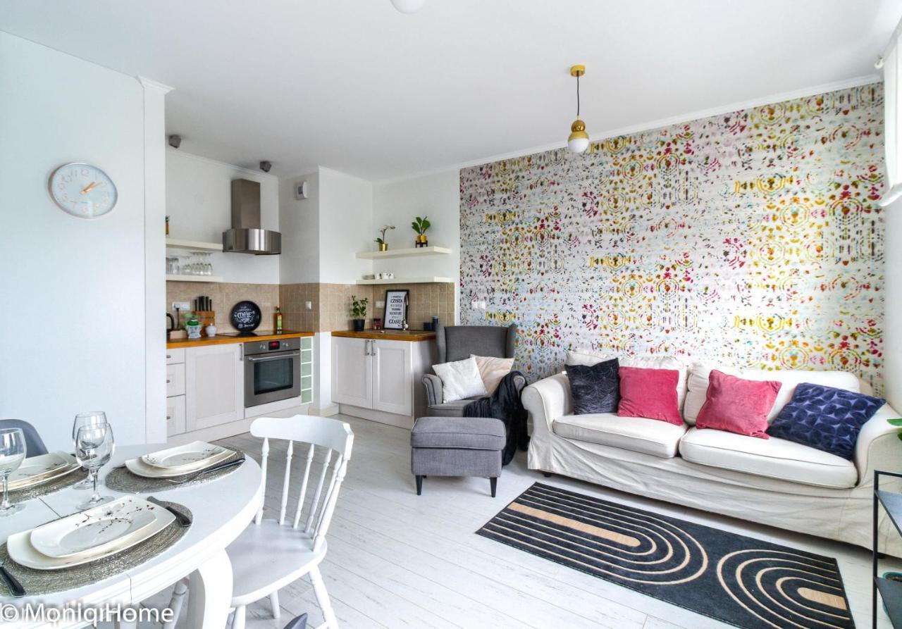 Apartment M&r Apartament Travel&business Premium Skoroszewska - Free Wifi - Self Check-in - Enel-med - Fv - Close The City Center Warsaw