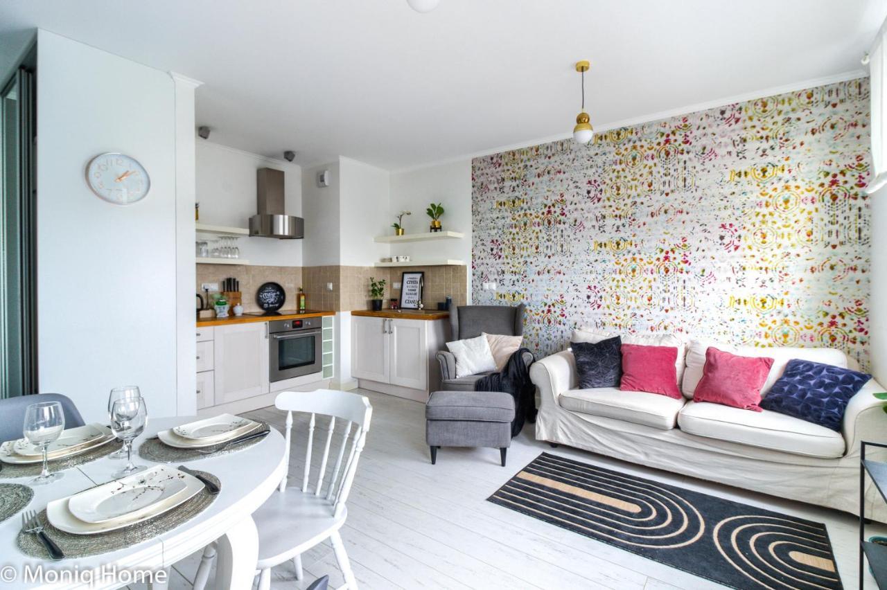 Apartment M&r Apartament Travel&business Premium Skoroszewska - Free Wifi - Self Check-in - Enel-med - Fv - Close The City Center *