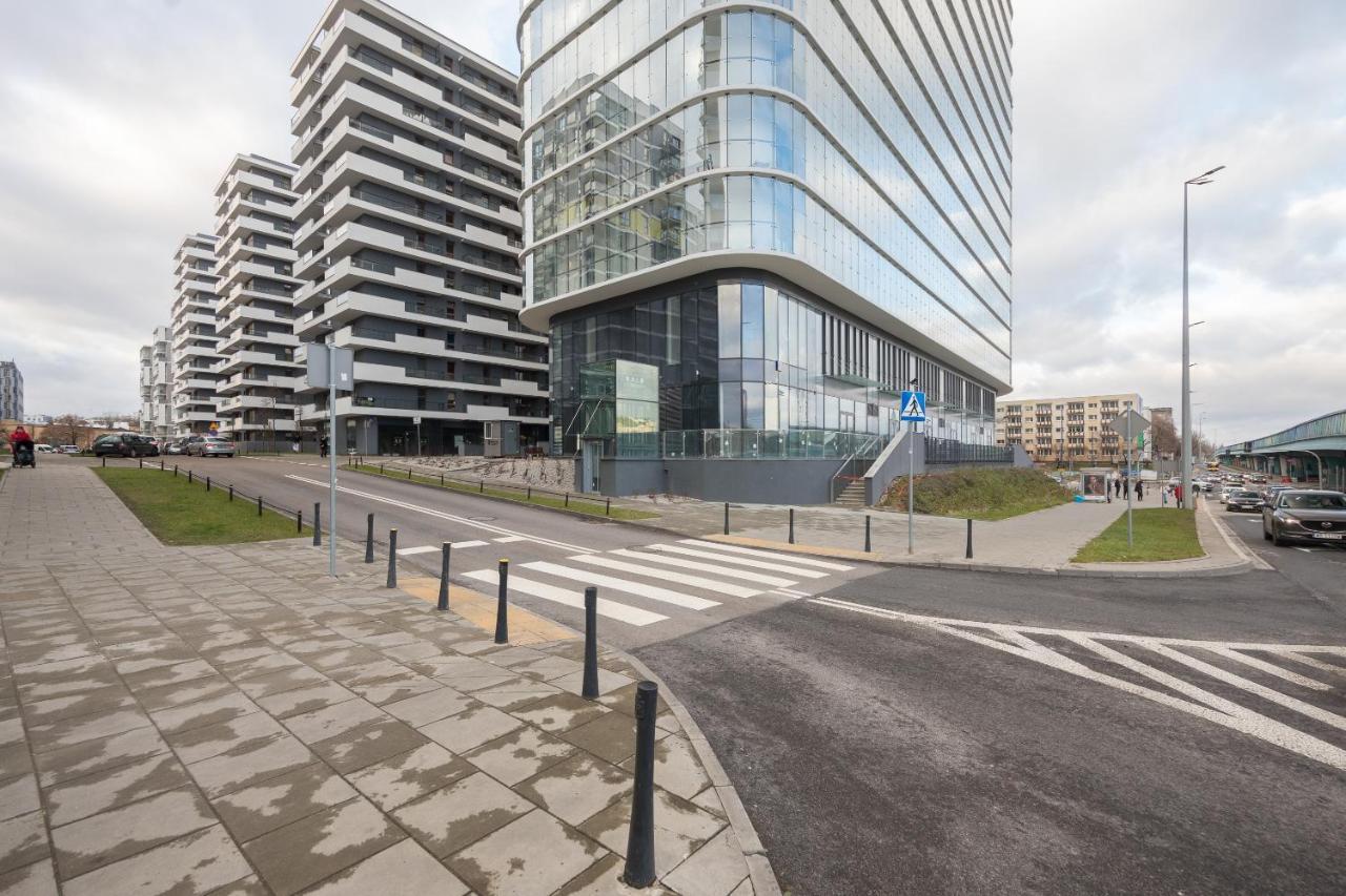 Apartment Bliska Wola Golden Studio 1319 Warsaw