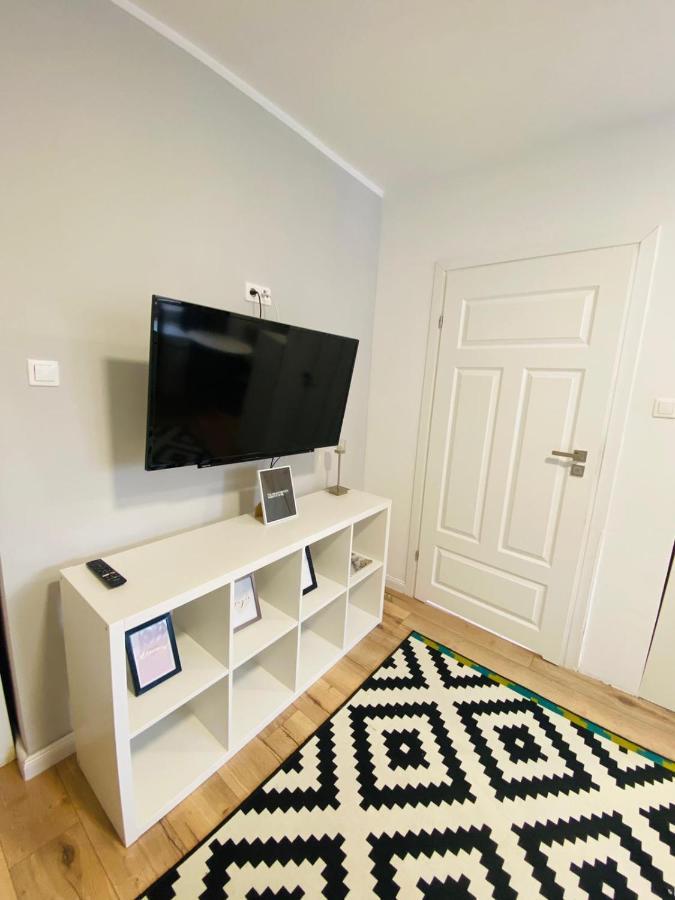 Bezagenta Mozart5 Studio Easy Access To City Wifi Apartment Warschau