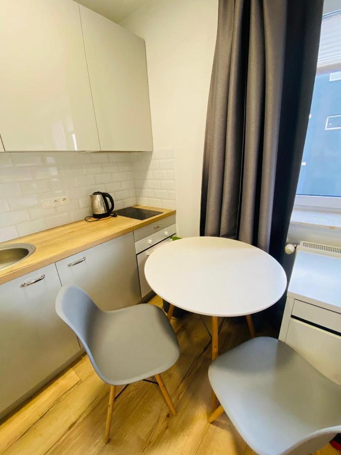 Bezagenta Mozart5 Studio Easy Access To City Wifi Apartment Warschau