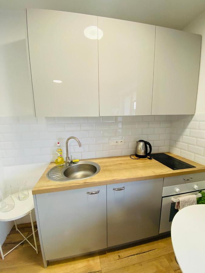 Apartment Bezagenta Mozart5 Studio Easy Access To City Wifi