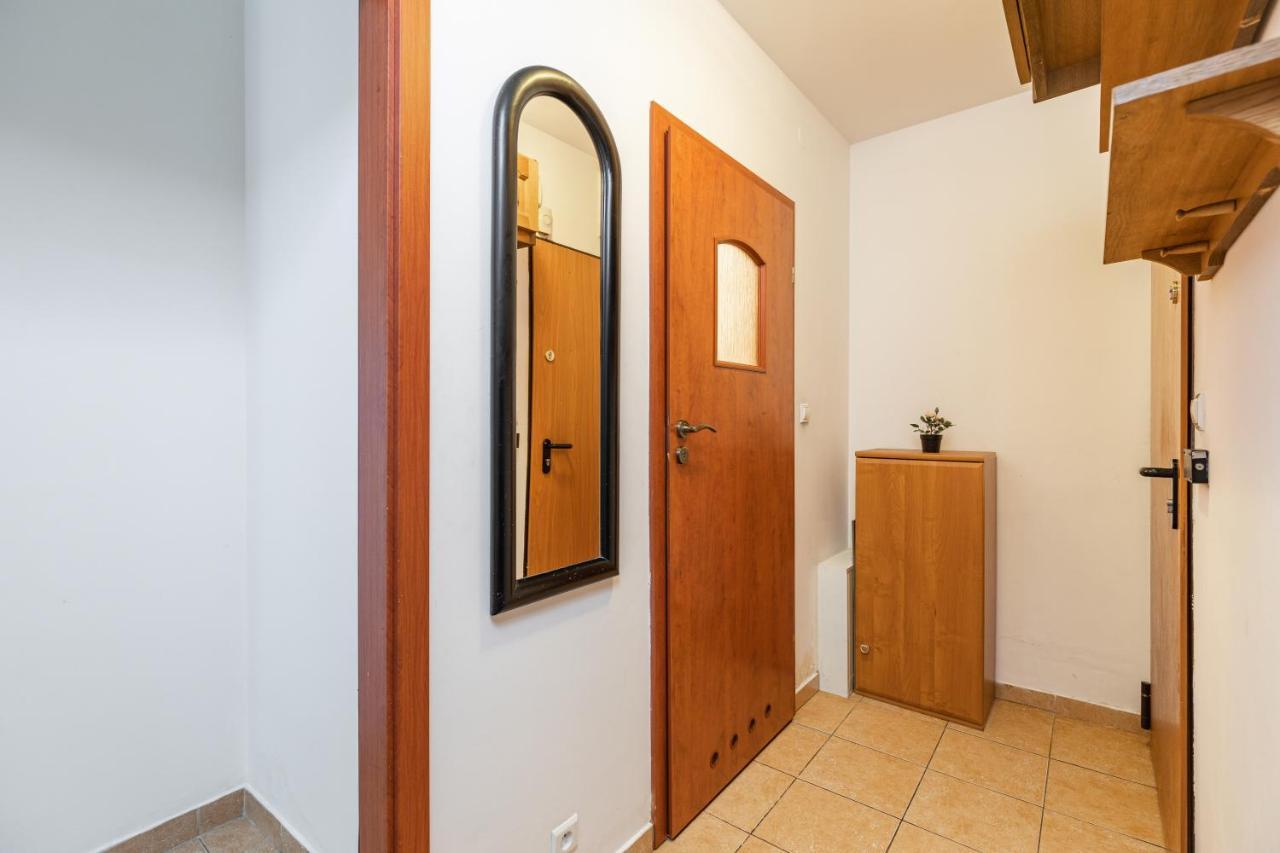 Superapart Stanow Zjednoczonych 72 Căn hộ