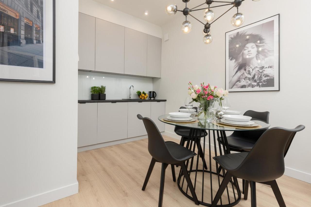 Bracka Fashion By Renters Prestige Apartment