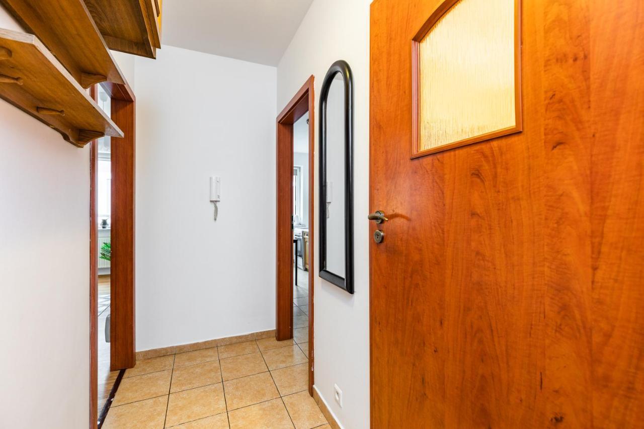 Superapart Stanow Zjednoczonych 72