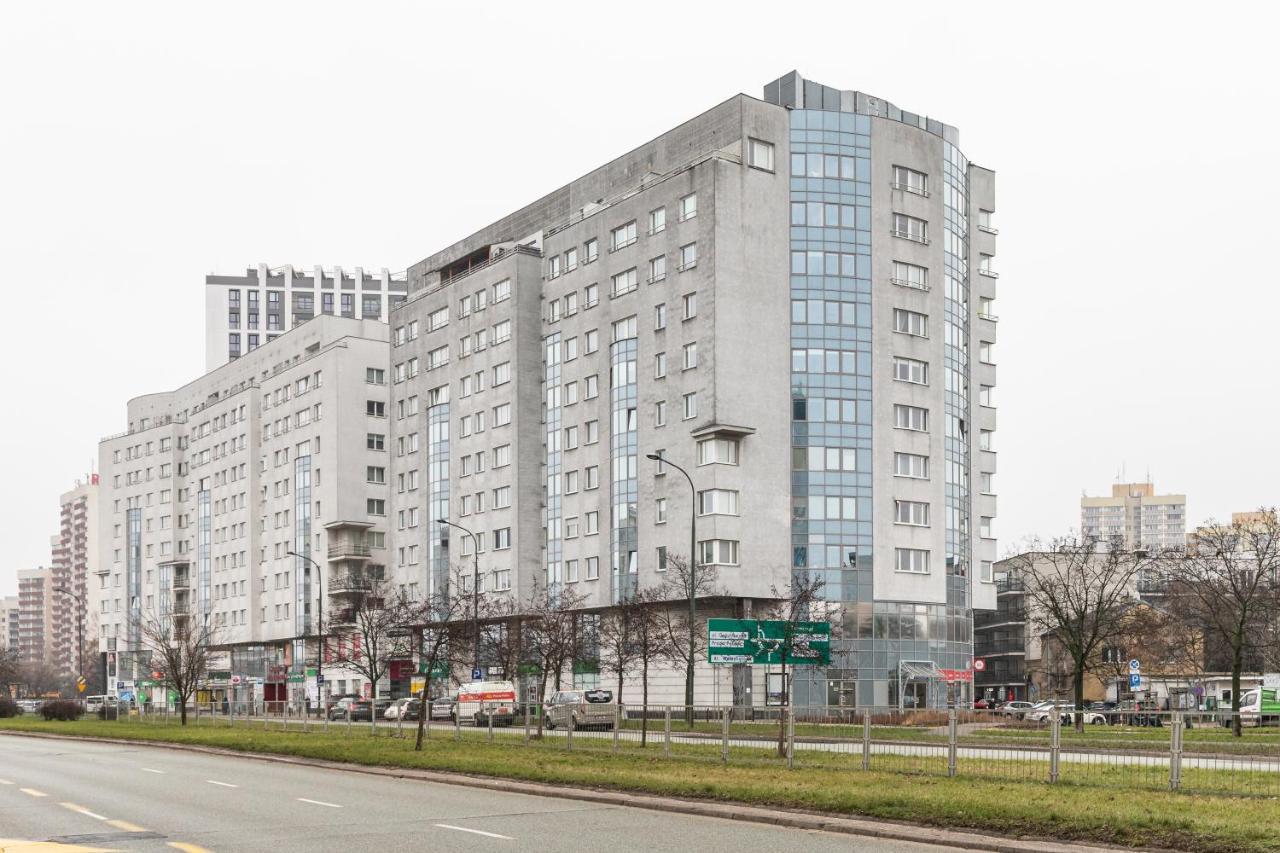Superapart Stanow Zjednoczonych 72