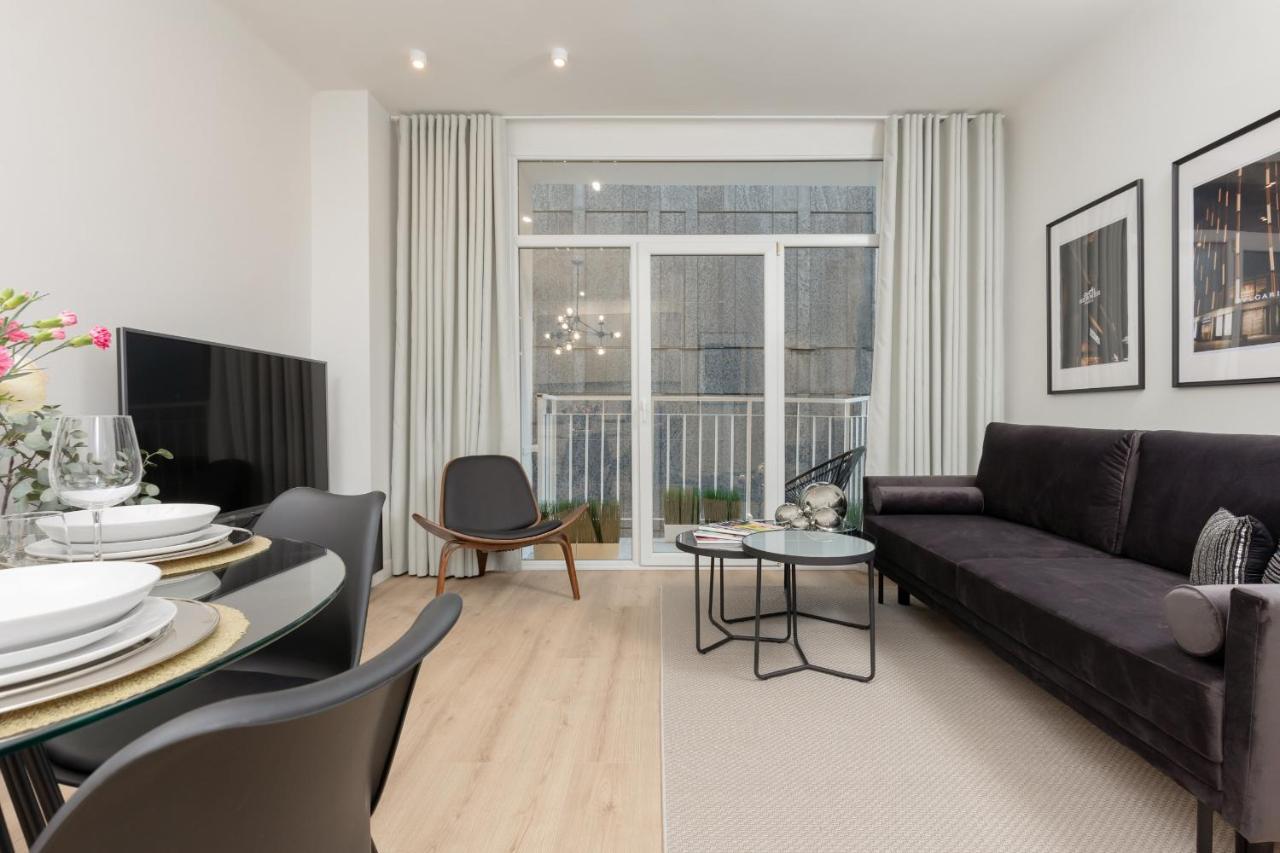 Bracka Fashion By Renters Prestige Warsaw
