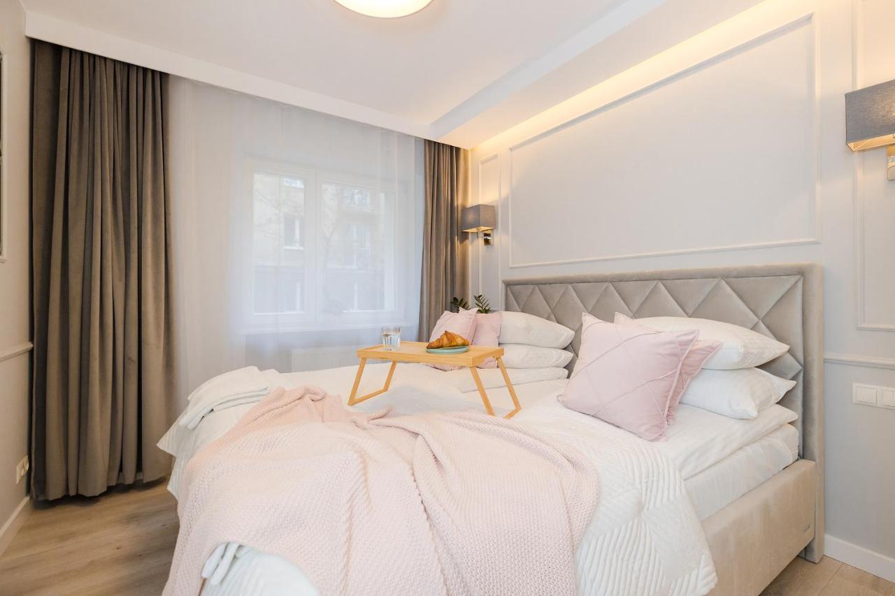 Shortstaypoland Sielecka Apartment Warsaw