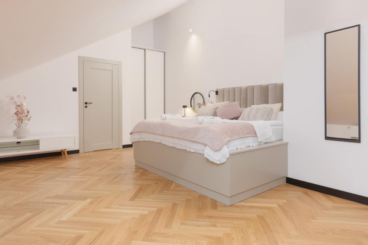 Apartament Praga Duplex Premium By Renters Prestige Warszawa