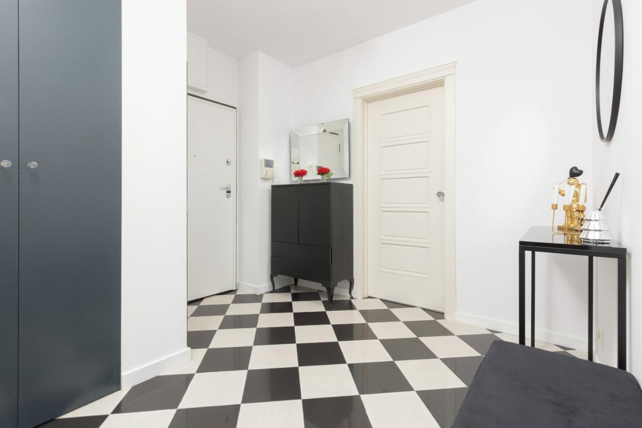 Apartamento Blonia Wilanowskie By Renters Varsóvia