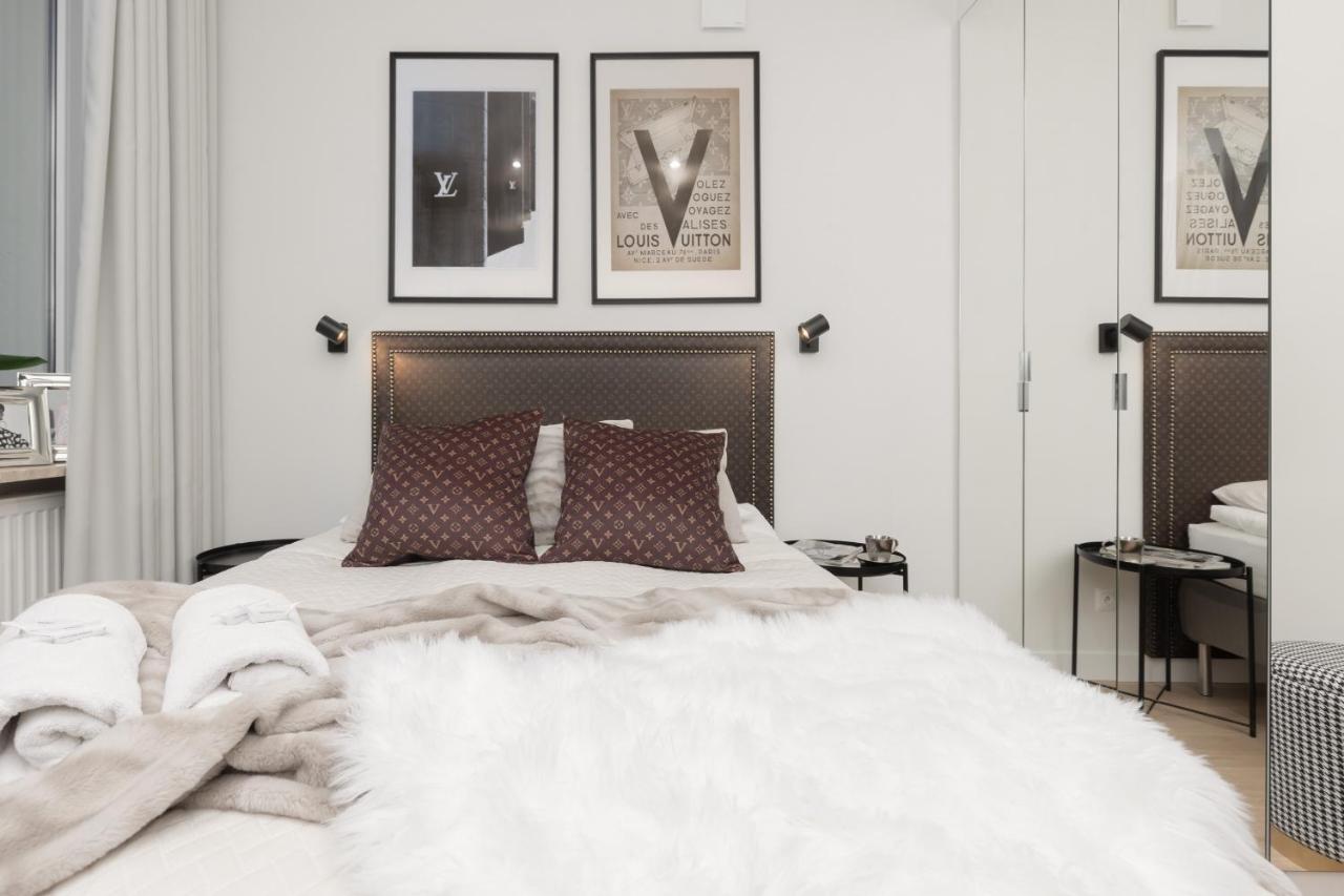 Bracka Fashion By Renters Prestige Apartment