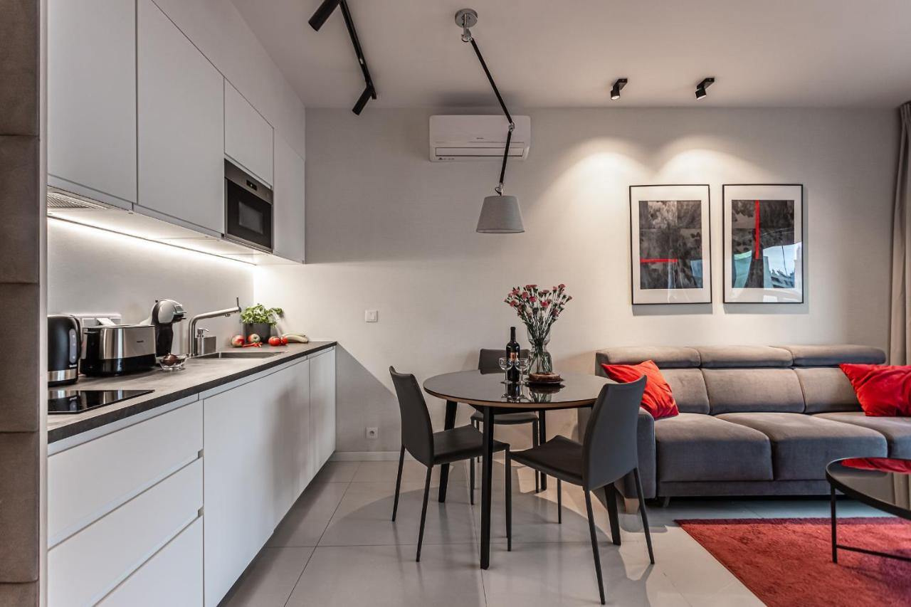 Mennica Deluxe Apartment