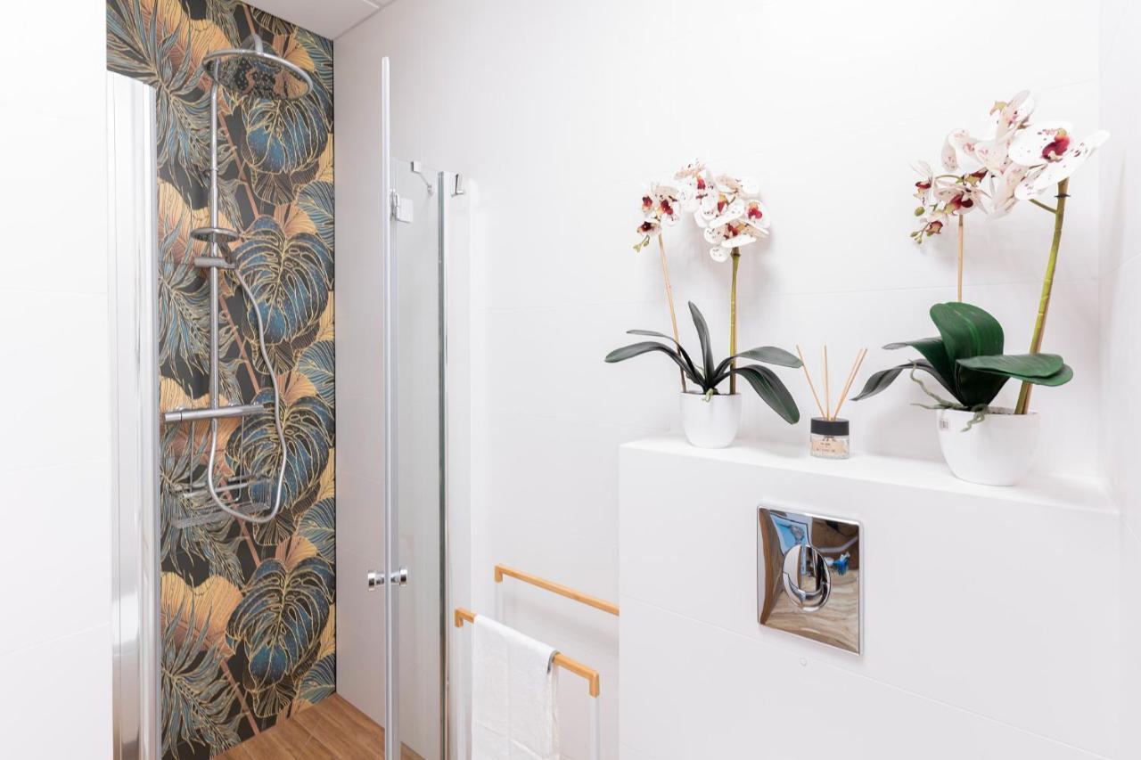 Apartament Wola Tower