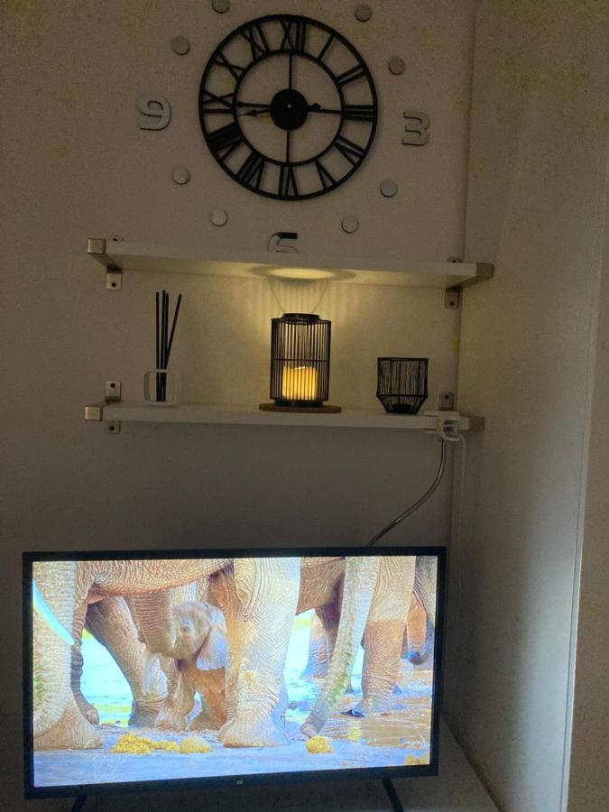 Apartment White Park Batorego Mokotow Centrum Wifi Free Smarttv
