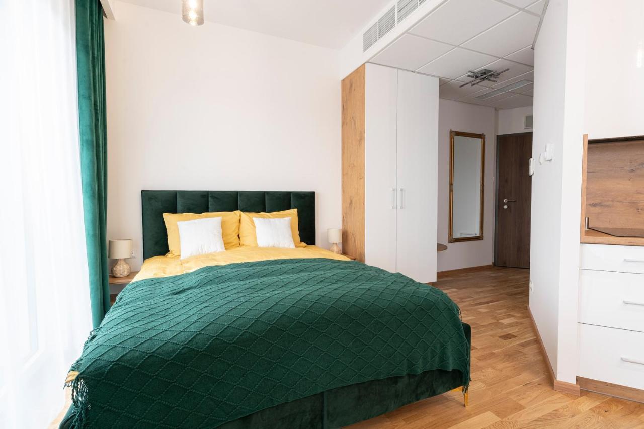 Wola Tower Apartament