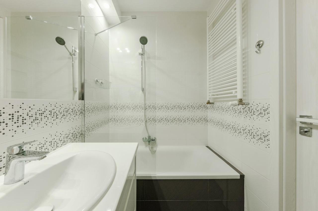 Apartment Wola Kasprzaka - Wifi + Smart Tv Warsaw