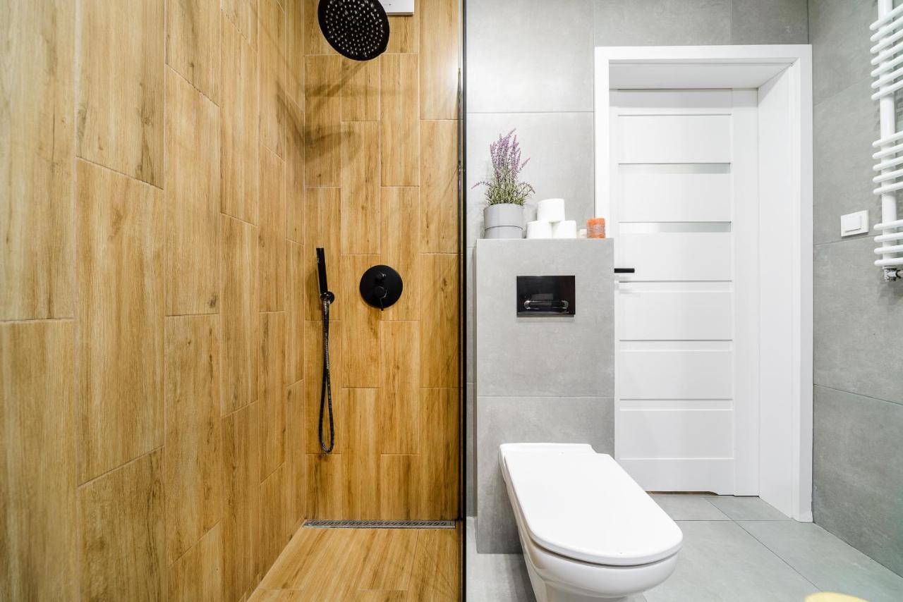 Apartment Modern With Access To The Pool Near Rondo Daszynskiego Station