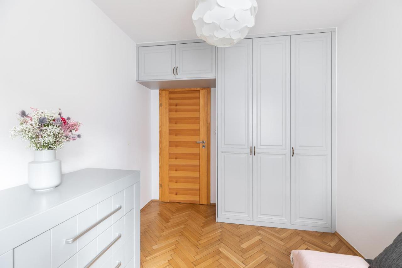 P&o Tamka Apartment