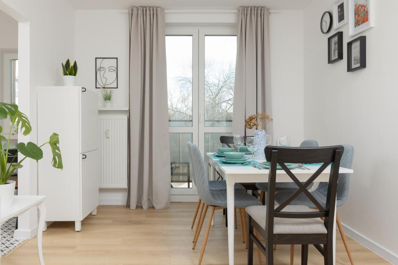 Spacious Suwalska Targowek By Renters Varsóvia