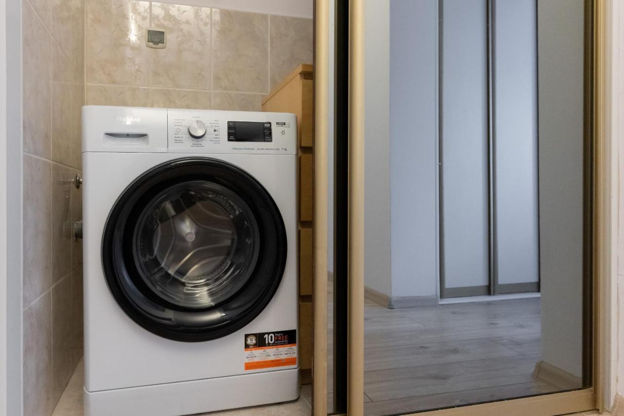 Metro Bemowo Two-storey Pelczynskiego By Renters Apartamento *