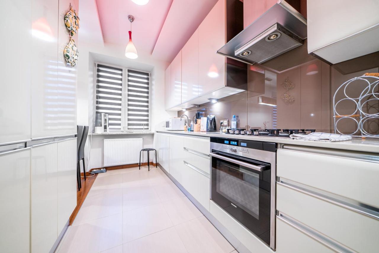 Apartment Premium National Stadium *