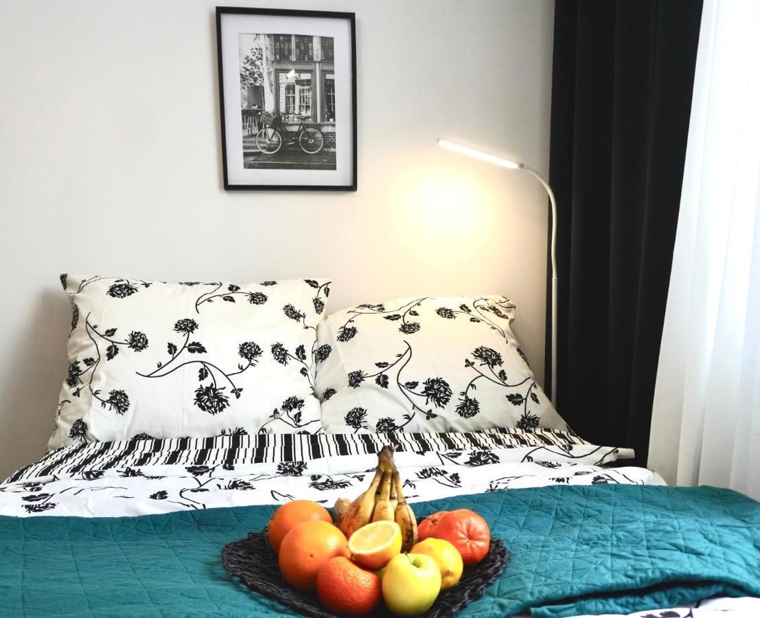 Apartment White Park Batorego Mokotow Centrum Wifi Free Smarttv Warsaw