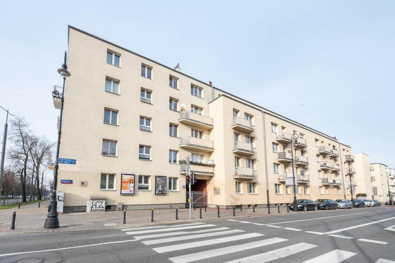 Plac Wilsona Euphony Apartment *
