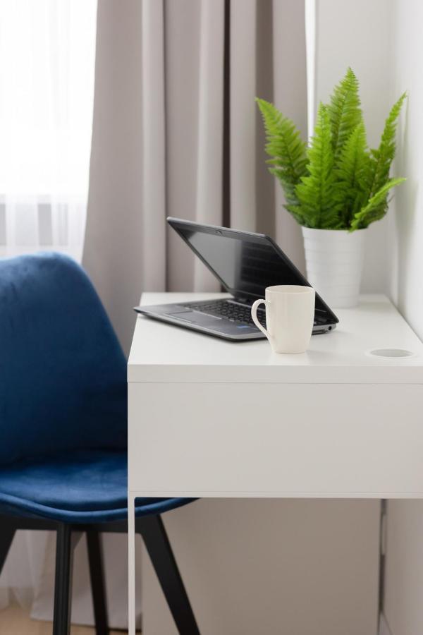 Spacious Suwalska Targowek By Renters Apartamento *