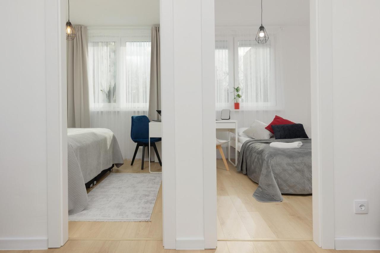 Spacious Suwalska Targowek By Renters Apartamento