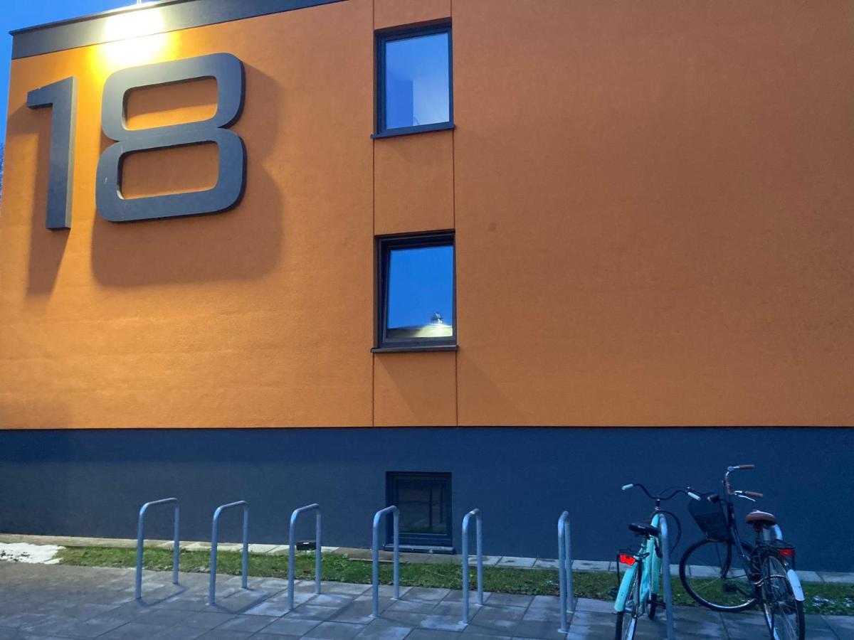 Apartment White Park Batorego Mokotow Centrum Wifi Free Smarttv