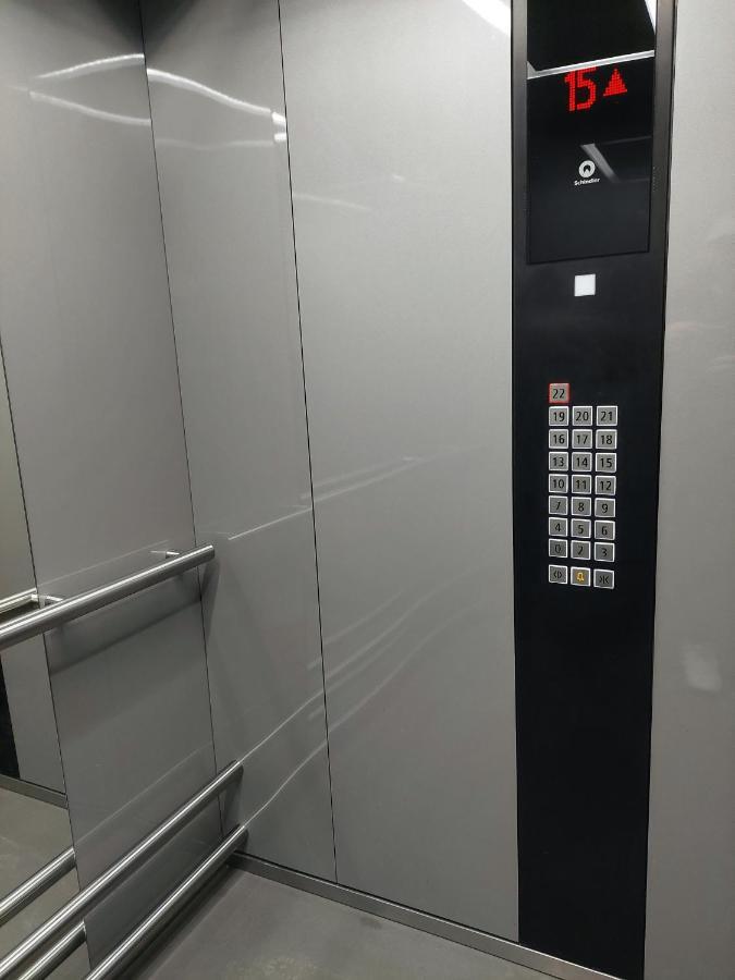 Apartment Place *