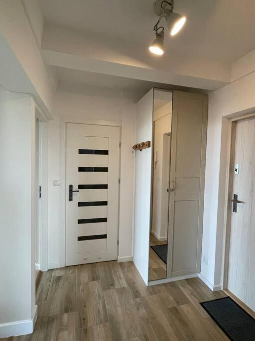 Apartament Pomaranczowy Apartment *