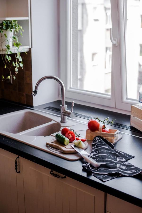 Halby Luxury Chmielna 73b Warsaw