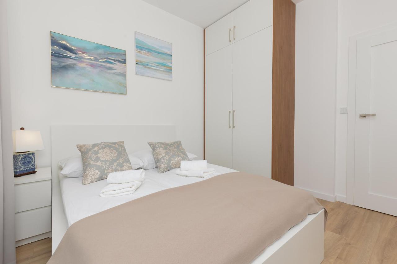 Os Krolewska - Comfortable In Wilanow Apartament *