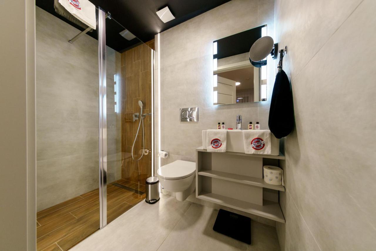 Aparthotel Kamienica No 111a Airport *