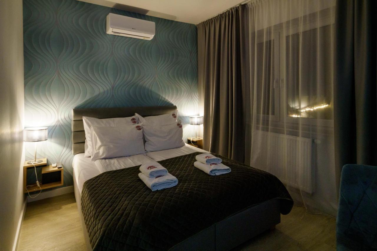 Kamienica No 111a Airport Aparthotel Warsaw
