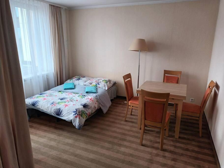 Apartamento 10q - Z6 1004