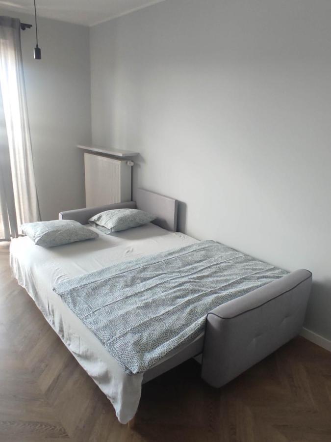 Airport 3rooms New With Parking Căn hộ Warsaw