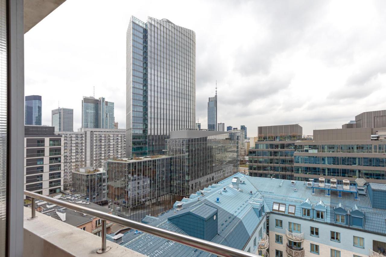 Ecru Spacious Modern With City Skyline View Wwa13 Apartament *