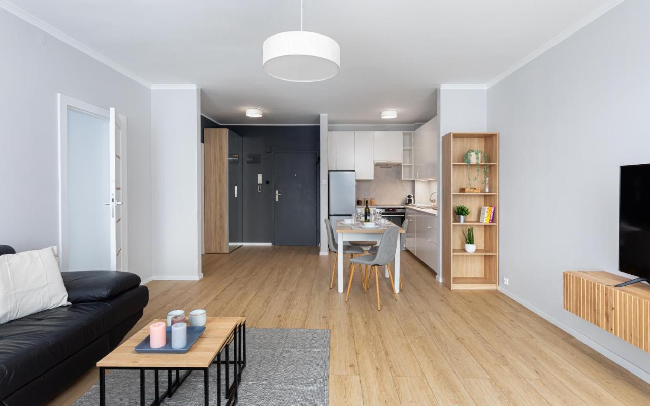 Ecru Spacious Modern With City Skyline View Wwa13 Apartament Warszawa