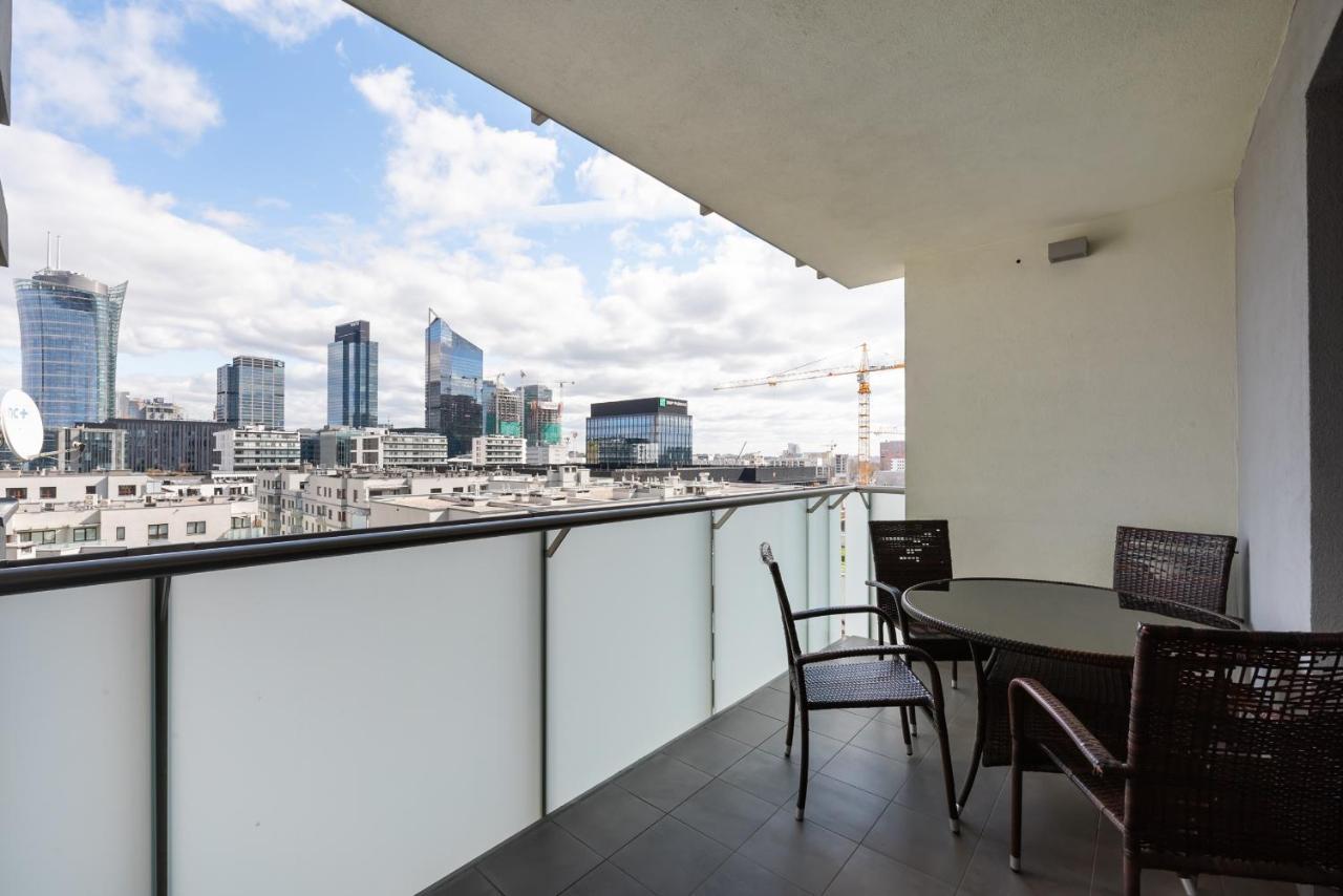 Rondo Daszynskiego 10th Floor Apartment Warschau