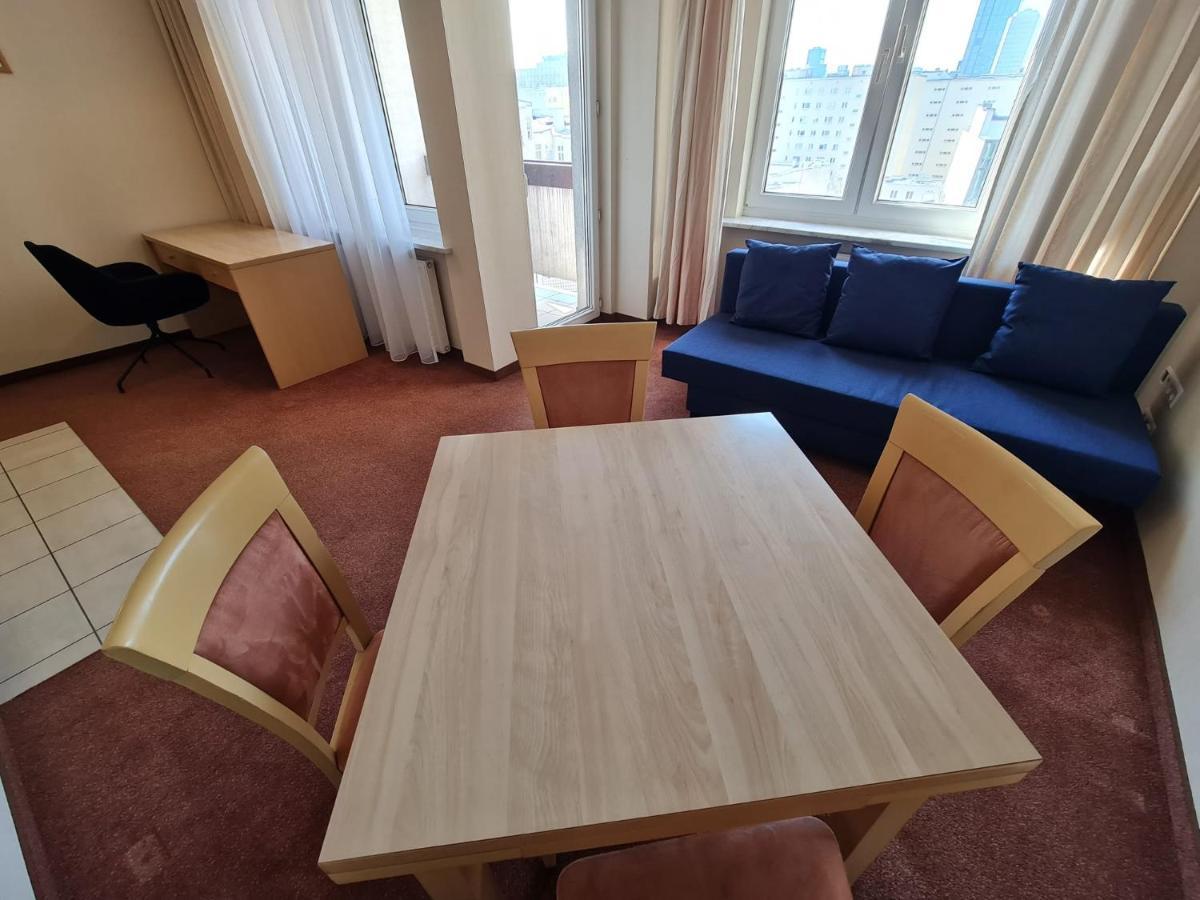 Apartment 10q - Z6 904