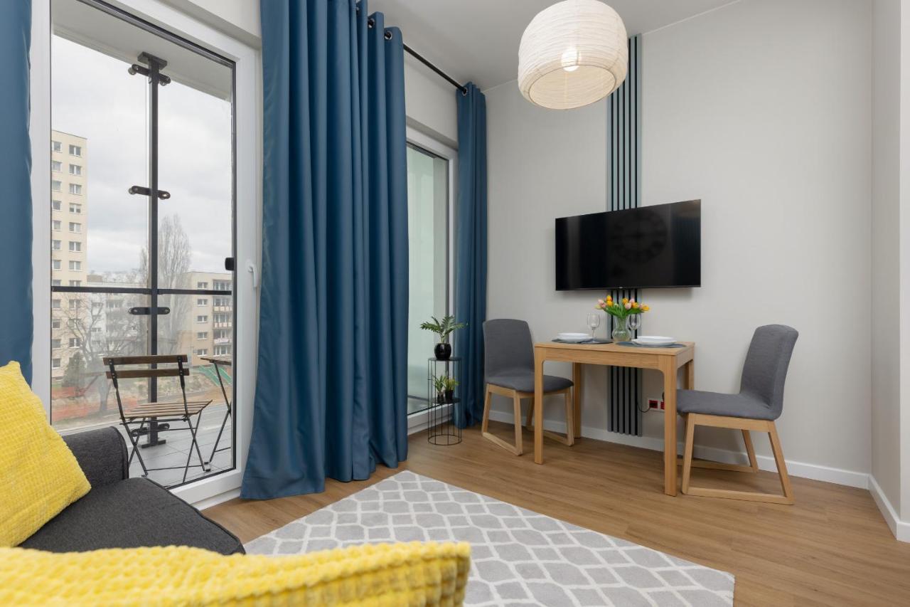 Khách sạn hẻo lánh Cozy Wola Kasprzaka By Renters Warsaw