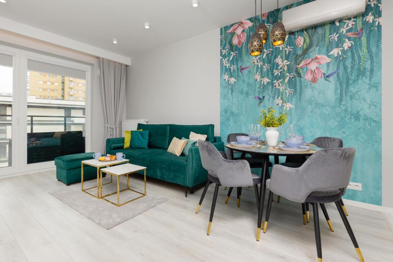 Turquoise Near The Royal Lazienki By Renters Apartment