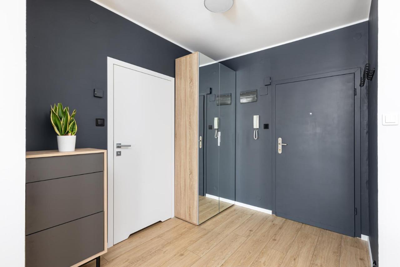 Apartament Ecru Spacious Modern With City Skyline View Wwa13 Warszawa